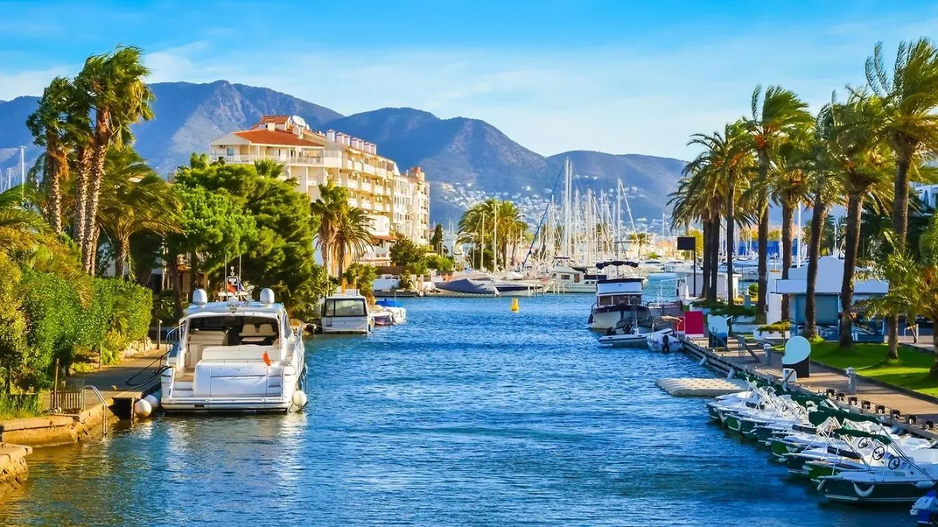 Vistas Frontales Al Mar Daire Empuriabrava